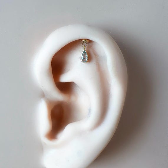シシクイ　ピアス　SHISHIKUI Pierce / BEIGE Dainty Gold Moss Agate Pear F136 Titanium 16G 18g Push Pin Flat