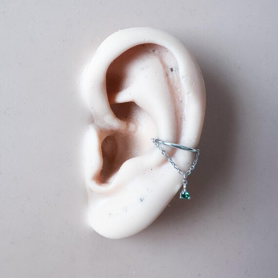 BECOME TREE CONCHO×HOOP PIERCE BECOME TREE CONCHO×HOOP PIERCE Just changed my conch to a