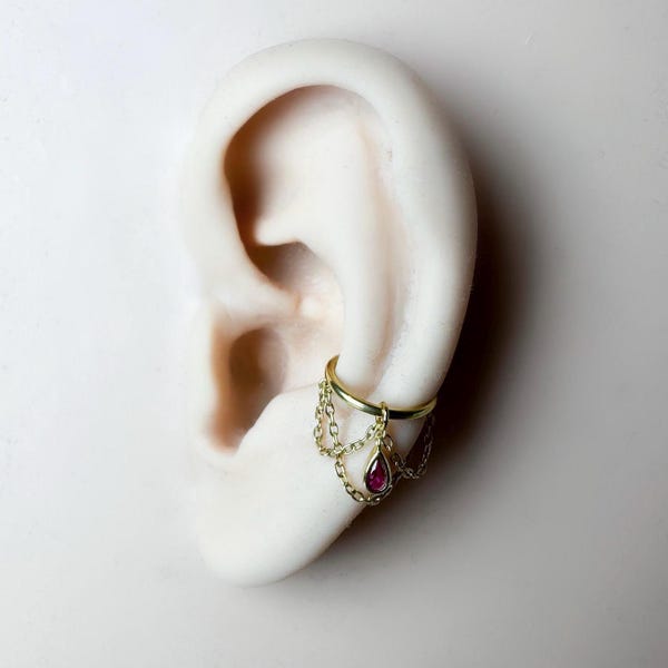 14g 16g 18g 6 mm-12 mm Rubino CZ Camelia Impianto Titanio Grado Catena Gemma Cerchio Conch, piercing ad anello del setto, cerchio Conch, cerchio d'oro, cerchio dell'elica