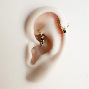 18g Dainty Black Pointe Hoop Charm,18k gold plated rook hoop, rook huggie, hoop huggies, cartilage piercing, helix hoop charm