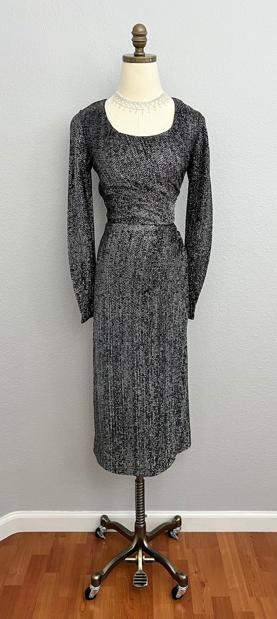 Vintage 1950s Black Chromspun Lurex dress by Vogu… - image 2