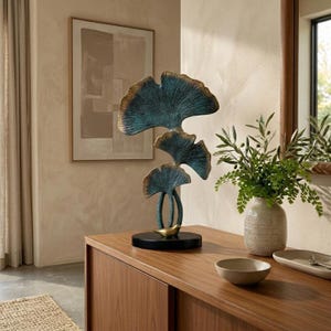 Escultura de hoja de ginkgo nórdico, adorno moderno de resina para el hogar, elegante detalle botánico para mesa, decoración para estante de sala de estar, regalo de lujo