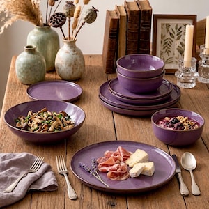 Violet Reactive Glaze Stengods Servisset – Hantverksservis, 16 eller 24 delar – Levereras hem till dig inom 2 till 5 dagar