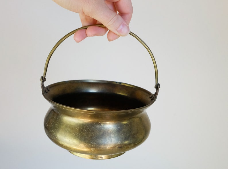 Vintage Brass Pot With Handle / Brass Cauldron Style Pot / Etsy