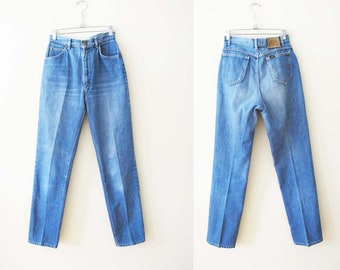 Lee Denim Jeans 27 vintage des années 80 - Jean bleu taille haute pour femmes, droit légèrement fuselé - Porté en denim vintage