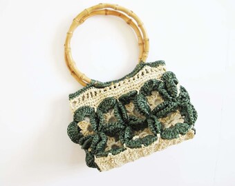 Vintage 1970s Crochet Knit Hand bag - Small Top Handle Bag - Bohemian Crochet Purse - Bamboo Handle Bag - Green White Clutch - 70s Bag