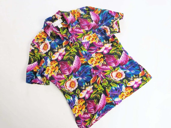 Vintage 90s Silk Hawaiian Shirt S M - 1990s Women… - image 3