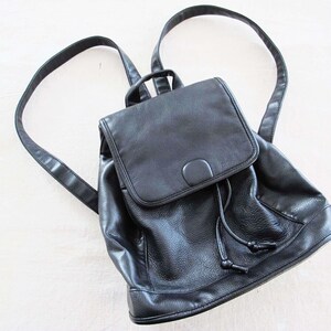 Vintage 90s Y2K Small Black Leather Backpack Purse - Minimalist