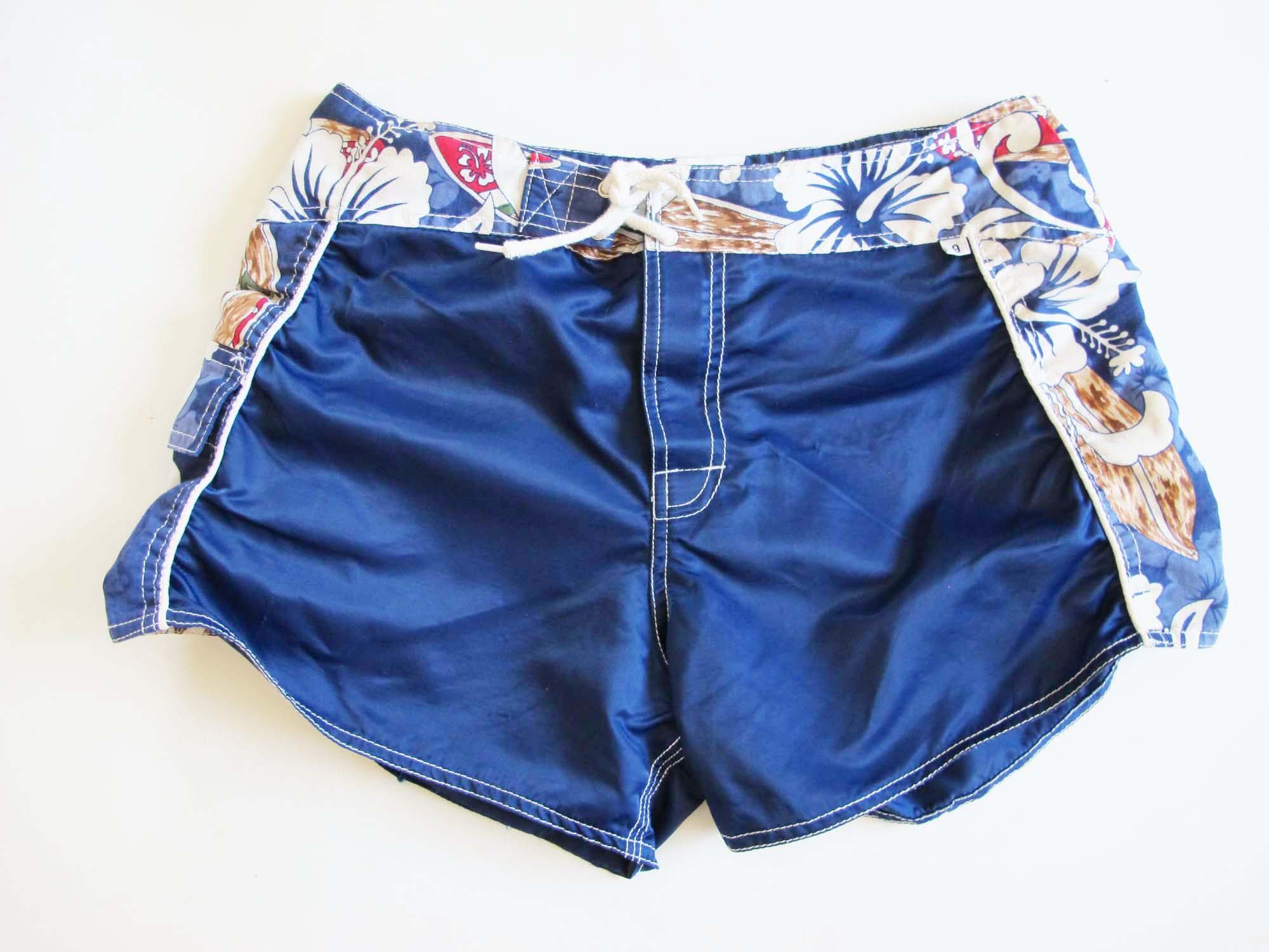 【キリン】ジルボー ハーフパンツ y2k Y2K Hawaiian Board Shorts S/M: Navy Blue Hibiscus Ruched Nylon