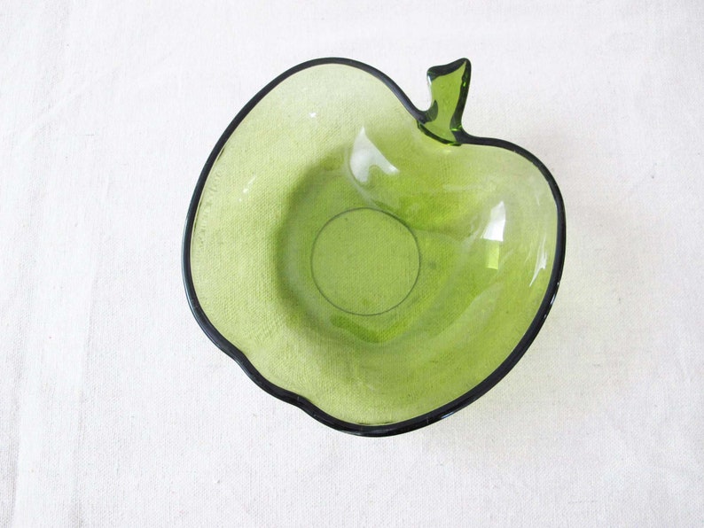 Vintage 70s Green Apple Glass Dish 1970s Fruit Shaped Catchall Bowl Coins Key Jewelry Dish Quirky Gift Friend image 1