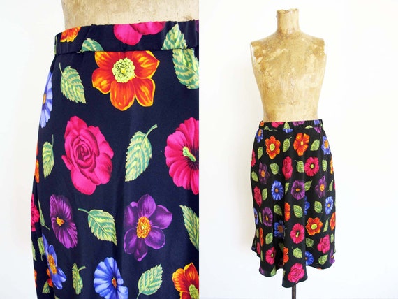 Vintage 90s 2000s Flower Print Black Silk Skirt S… - image 1