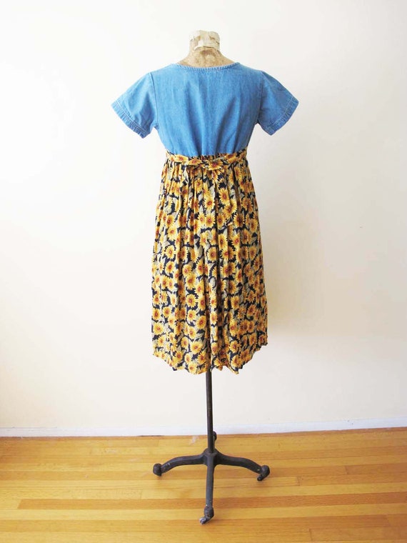 Vintage 90s Denim and Sunflower Mini Dress S - 19… - image 4