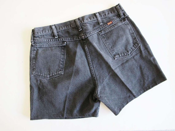 Hemmed walking shorts cheap