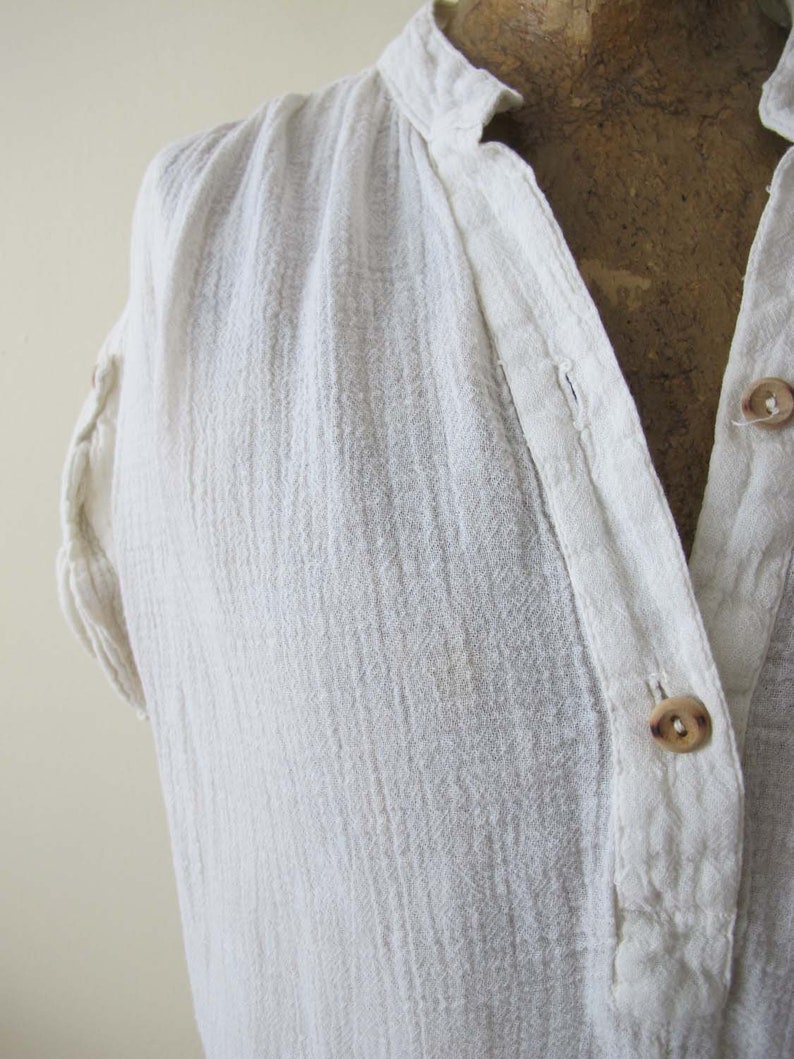 Vintage 70s Gauze Cotton Shirt S M White Wrinkled Cotton Blouse Natural Fiber Minimalist Cotton Top Boho Blouse image 4