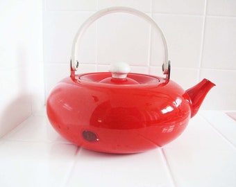 Vintage 80s Mikasa Studio Nova Habitat Tea Kettle - Red Enamel Tea Pot - Memphis Design -  Quirky Colorful Kitchen