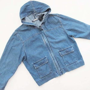 Women Detachable Hooded Patchwork Denim Vest Jacket Outdoor Casual Big  Pockets Short Waistcoats Blue S at  Women's Coats Shop