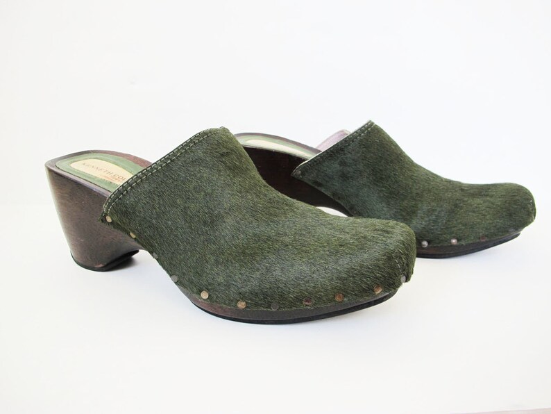 90s clogs