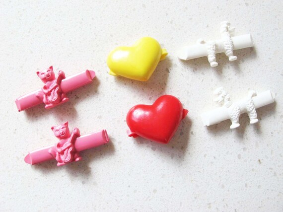 Pasadores de pelo de plastico vintage 3 Set 80s Goody Snap Barrette Lot White Poodle Pink Pig Yellow Red Hearts Kawaii Child pinzas para el cabello Etsy Mexico