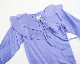 Vintage RüschenKragen Bluse Petite XXS - Lila Lavendel Pastell Seide Romantisches Top - Deadstock Vintage - Cottage Core Boho Style