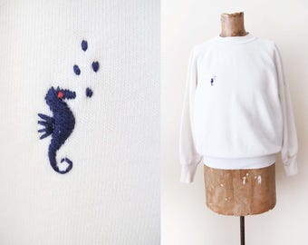 Sudadera raglán blanca con bordado de caballito de mar vintage de los años 60 (talla S/M) - Jersey de cuello redondo de los años 60