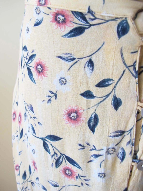 Vintage 90s Grunge Floral Button Front Knee Skirt… - image 2