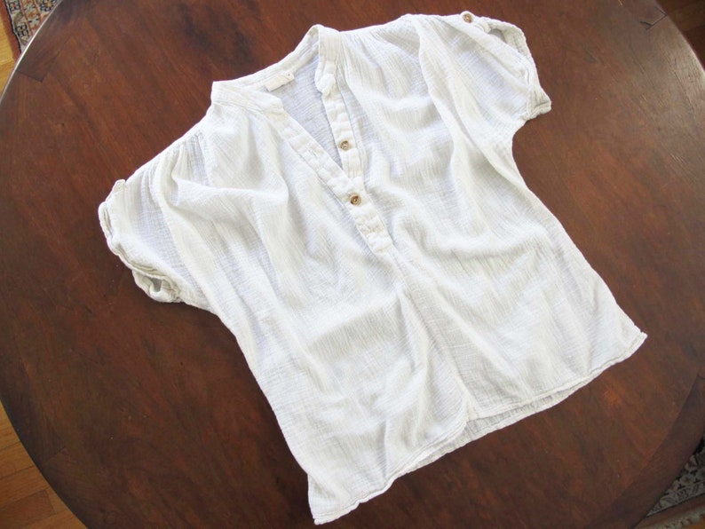 Vintage 70s Gauze Cotton Shirt S M White Wrinkled Cotton Blouse Natural Fiber Minimalist Cotton Top Boho Blouse image 3