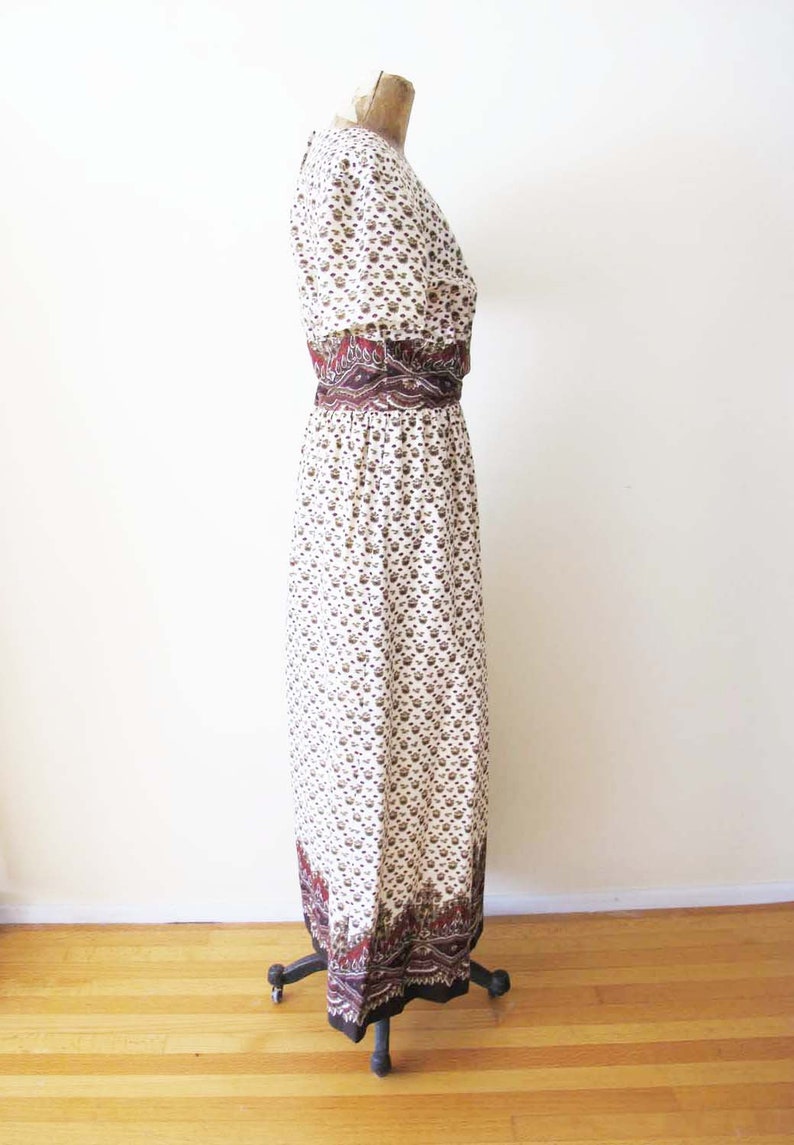 Vintage 70s Indian Block Print Maxi Dress S M 1970s Brown Burgundy Red Long Empire Waist Indian Print Cotton Sundress Bohemian Style image 3