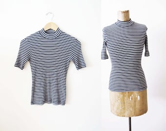 Vintage 90s Ribbed Stripe Mockneck Shirt XS S - Grunge 1990s Skinny Black White Striped Tall Turtleneck Short Sleeve Top