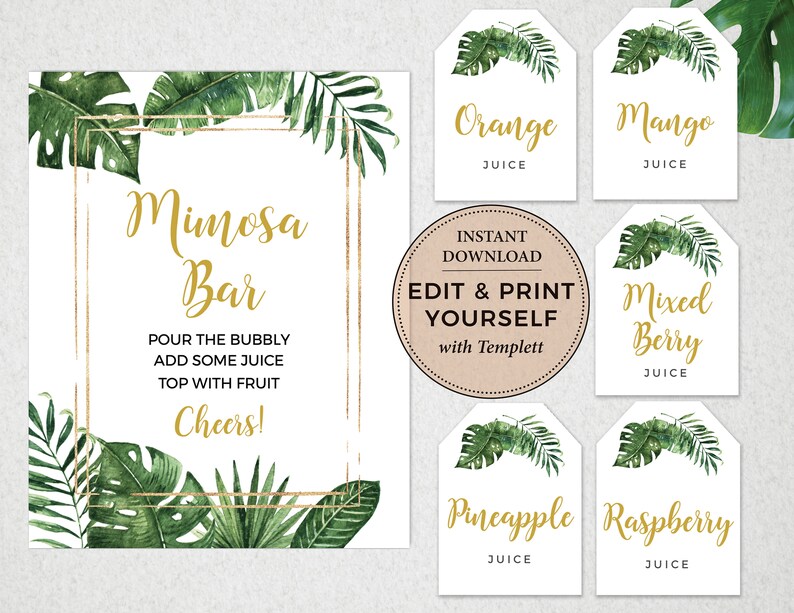 Op de afbeelding: Printbare mimosa bar-bord met tropische bladeren en gouden accenten. Het bord zegt "Mimosa Bar" en bevat instructies om "De bubbels te schenken, wat sap toe te voegen, te garneren met fruit, Proost!" Er zijn ook vijf printbare labels voor verschillende sap-opties: Sinaasappel, Mango, Gemengde bessen, Ananas en Framboos.
