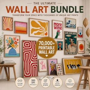 Pode incluir: Uma coleção digital de mais de 70.000 impressões de arte de parede com diversos designs gráficos, incluindo formas abstratas, arranjos florais, cartazes de estilo vintage e ilustrações de animais, exibidos em molduras de madeira numa parede.