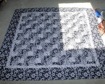 Black and White Quilt - Etsy