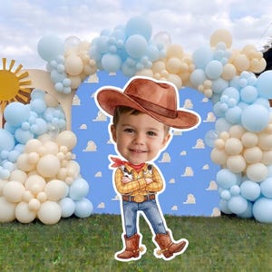 Recortes personalizados de Toy Story: Decora tu foto con Woody (Descarga digital)