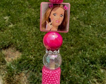 Bolígrafo inspirado en Barbie