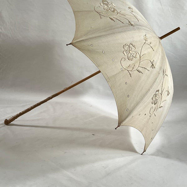 ON HOLD ***Edwardian Embroidered Linen Parasol with Cutwork, Knobby Hickory Handle