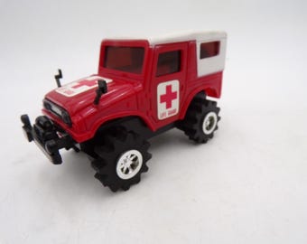Rare 1980's Tsukuda Hobby 4WD Red Toyota Blizzard Life Guard Schaper Stomper 4x4