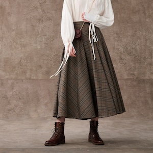 Tartan Wool Skirt in brown, Maxi Wool Skirt, Vintage Wool Skirt, High waist skirt, A Line Wool Skirt with Pockets | Linennaive