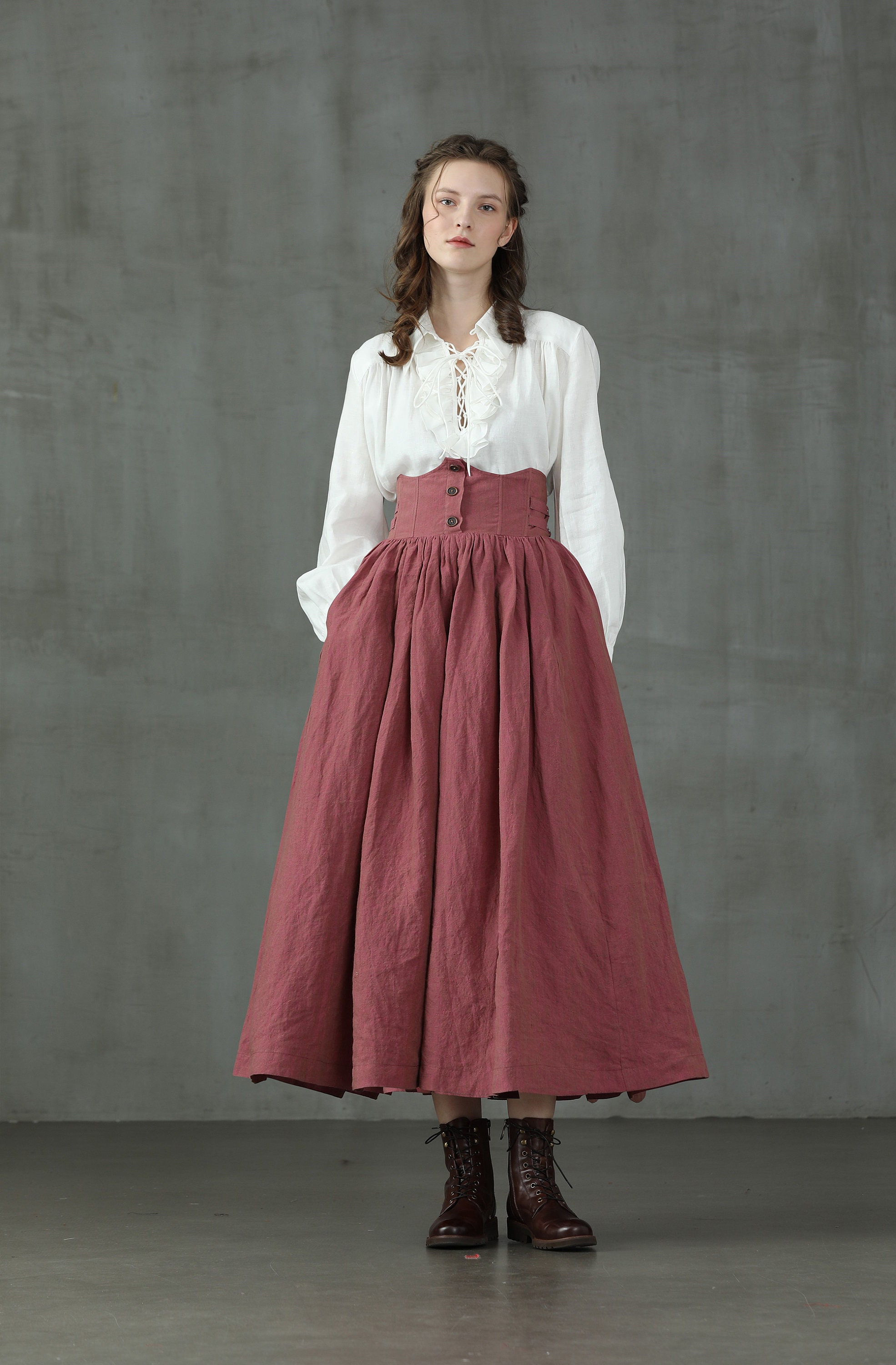 DÉPAREILLÉ 25 S/S LINEN LACE UP BLOUSE Wrap London - Linen lace-detail blouse