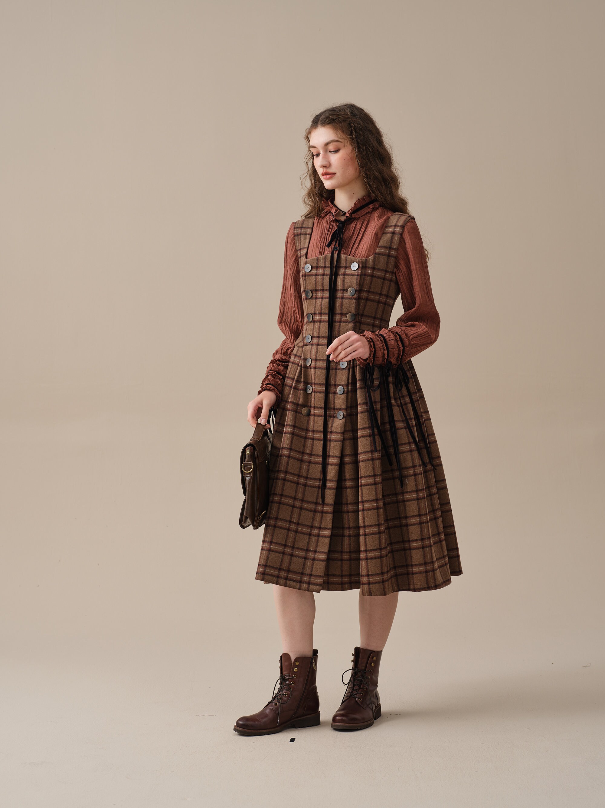 Dark Amber 11 | Academia wool dress – Linennaive