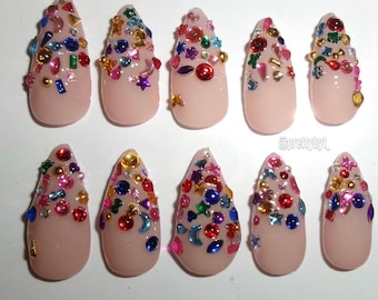 Aandruknagels regenboog bling stiletto