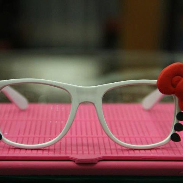 Hello Kitty Red Bow Glasses nerdy wayfarer sunglasses White Christmas