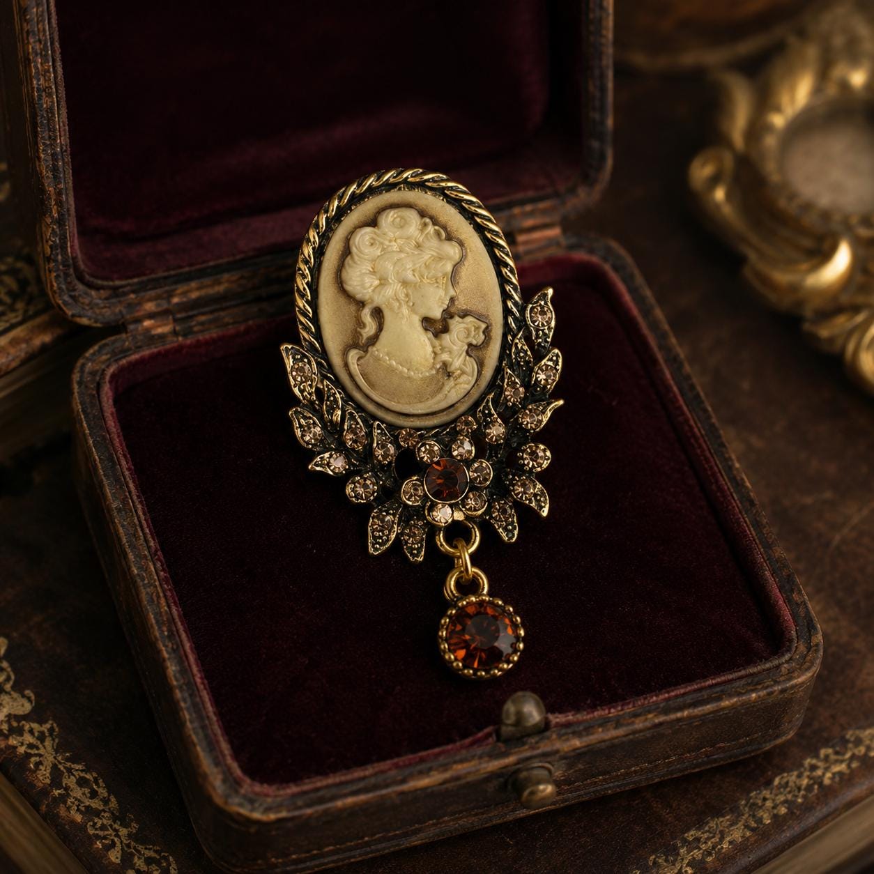 Victorian Brooch - Etsy