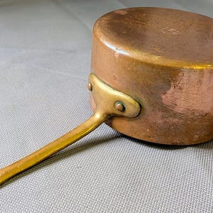 Vintage Country Kitchen Solid Copper Pot Brass Handle Decor