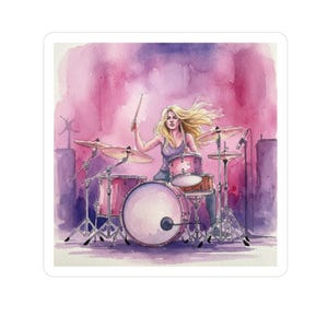 Puede incluir: Una ilustración en acuarela de una persona rubia tocando la batería con un bombo, caja y platillos. La persona viste una camiseta sin mangas y sostiene baquetas. El fondo es un degradado de tonos vibrantes en rosa y morado con siluetas.