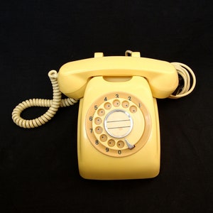 Vintage rotary dial telephone bell system 600-A Tested