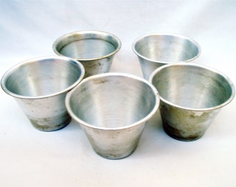 Tazas de aluminio de caramelo vintage Juego de 5 tazas para hornear natillas Tazas para hornear Cocina vintage