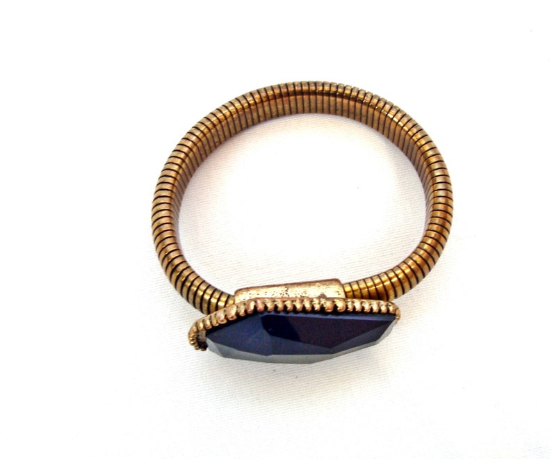 Vintage snake bracelet Dark blue stone image 5