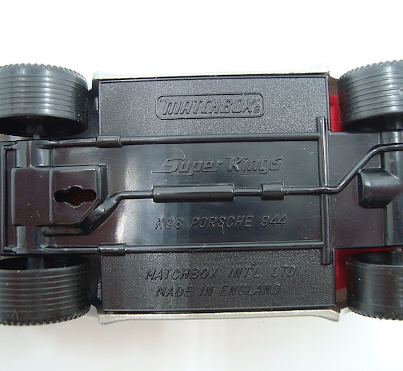 Matchbox Speed Kings Porsche 944 Back Hatch and Doors Opens