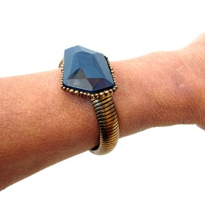 Vintage snake bracelet Dark blue stone image 1