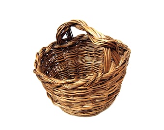 Antique wicker basket XIX century