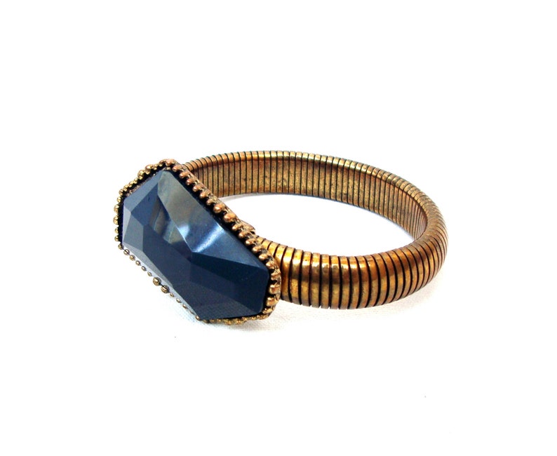 Vintage snake bracelet Dark blue stone image 2